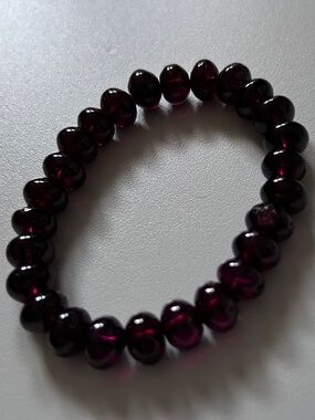 Wine red garnet bracelet unisex oval bead bracelet